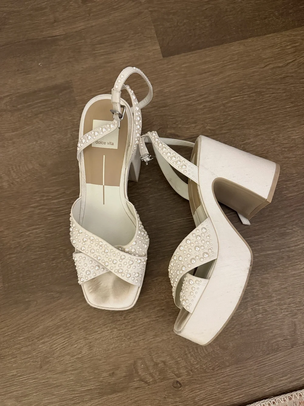Dolce Vita Ivory Pearl Platform Block Heel Sandals Size 8.5